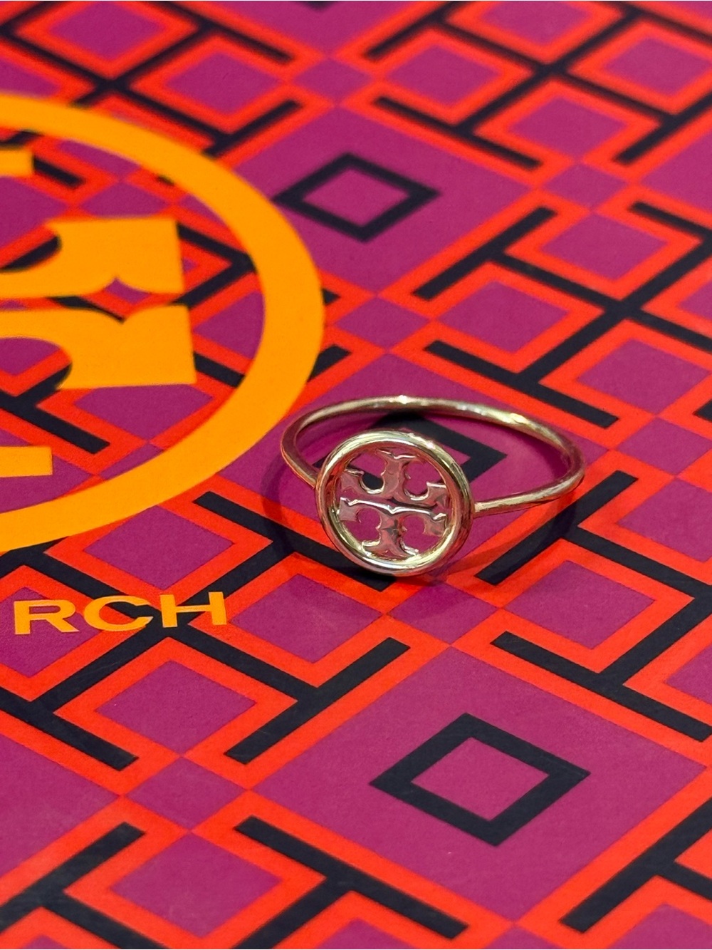 TORY BURCH Miller Delicate Ring in 18k Plated Gold Size 7 - Picture 6 of 10